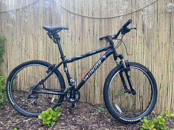 Kolo Specialized - 17 rám, 26 kola - 2