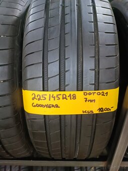 225/45r18 zánovní letní Goodyear - 2