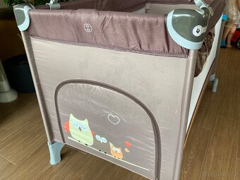 Cestovní postýlka s přebalovacím pultem Baby dream - 2