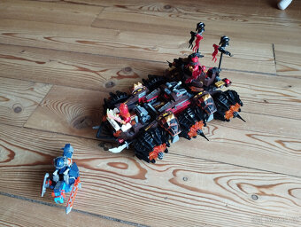 Lego Nexo Knights 70321 Obléhací stroj zkázy generála Magmar - 2