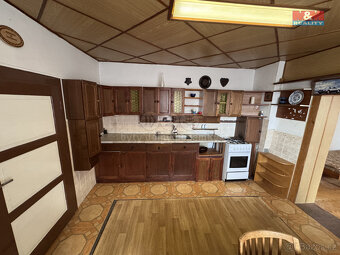 Prodej rodinného domu 3+1, 130 m², Ždánice - 2