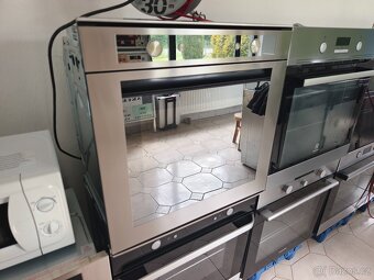 Whirlpool AKZM 662/IX, 300°C, 6 smysl, český display, záruka - 2