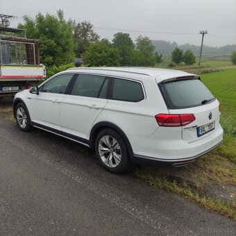Volkswagen Passat Alltrack 2017 140kw automat - 2