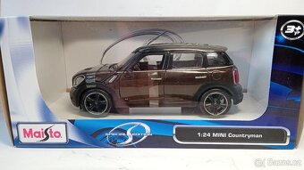 1:24 MINI Countryman Maisto - 2