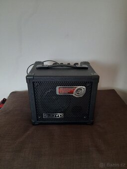 Fender Squier Stratocaster + Komba + drát 4.5M + pouzdro - 2