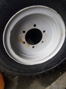 Kola vlek 5t 7t 10,50-16 - 2