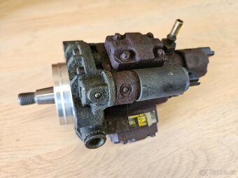 Ford - 1.8tdci čerpadlo 5WS40094 - 2