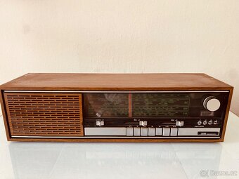Vintage rádio Loewe R144, rok 1970 - 2