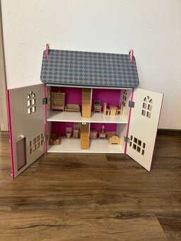 Dřevěný domecek - 2