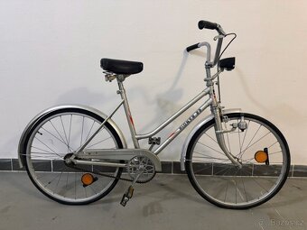 Velamos Pionýr 22 - 2