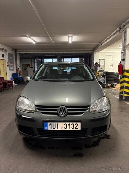 VW Golf 5 1.4 MPI - 2