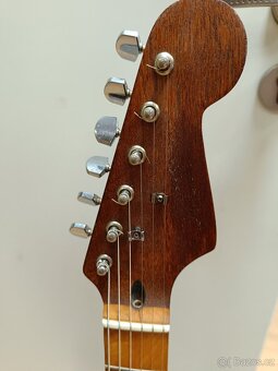 Prodám el.kytaru stratocaster - Kyjov - 2
