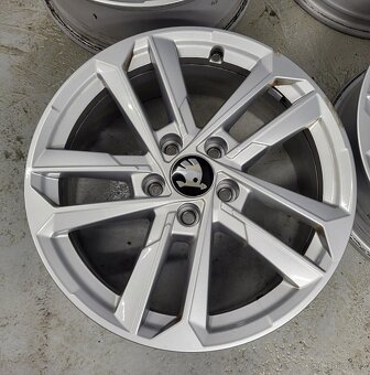 Originál 17" Audi A3 VW Škoda 5x112 - 2