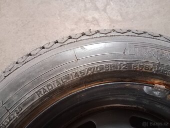 Austin Mini rezervní kolo R12 - 2