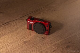 Canon EOS M - 2012 - 2