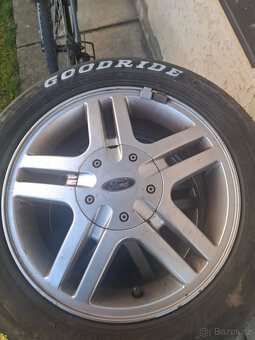 Na ford focus 1 - prodám lité kola R15 - 2
