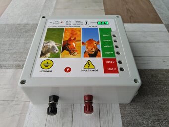 Elektrický ohradník , solár 12V/230V 15J - 2
