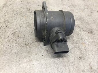 ŠKODA, VW 1.9TDI 74KW AXR - VÁHA VZDUCHU 038 906 461 B - 2