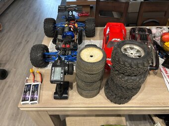 Traxxas e-revo 1:8 - 2