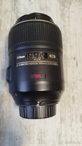 NIKON 105MM - 2