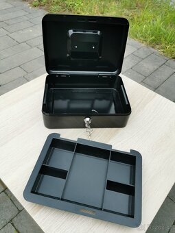 Pokladnička kov/plast černá - 2