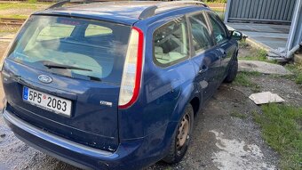 Prodej auto Ford Focus - 2