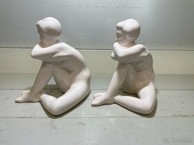 2x soška akt sedící dívka Keramia Czechoslovakia - 2
