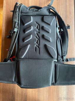 🎒 RevolutionRace Explor Backpack 30L – jako nový - 2