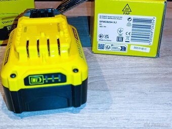 Baterie Stanley Fatmax 3x 4Ah - 800,- ks. - 2