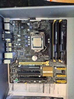i7-4790k, 2x 8 Gb RAM Kingston HYPERX - 2