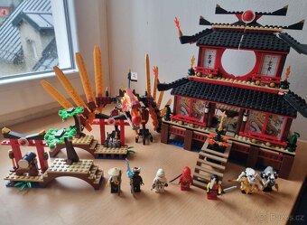 🐲 Prodám LEGO Ninjago 2507 – Fire Temple - 2