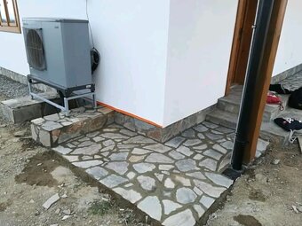 Kamenné obklady,dlažby,opěrné zdi,zámková dlažba… - 2