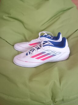 REZERVACE - Sálovky adidas F50, vel. 40 - 2