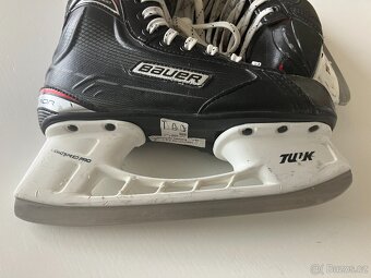 Brusle Bauer Vapor X400 vel. 37,5 - 2