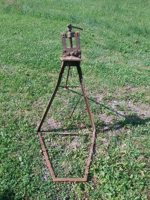 Instalatérský svěrák - 2