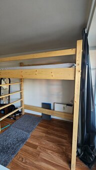 Prodám patrová postel z masivu - 2