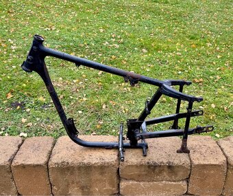 ČZ 125 453 - rám se štítkem rok 1961 - 2