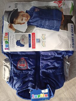 Chlapeckáá vesta s tričkem v.98 - 2