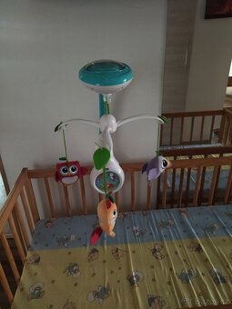 Prodám postýlku s kolotočem - 2