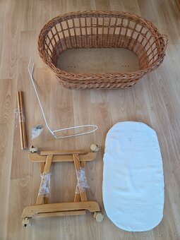 proutěný koš pro miminko - 2