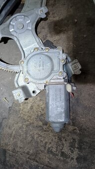 Passat B3 1989 stahovačky oken 2x přední - 2