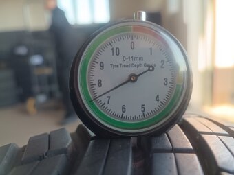 215/65 R17 CONTINENTAL (3419) - 2