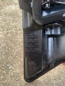 Světlo Superb 3 pravé - 2