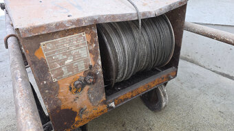 Stavebni vratek/navijak - 2