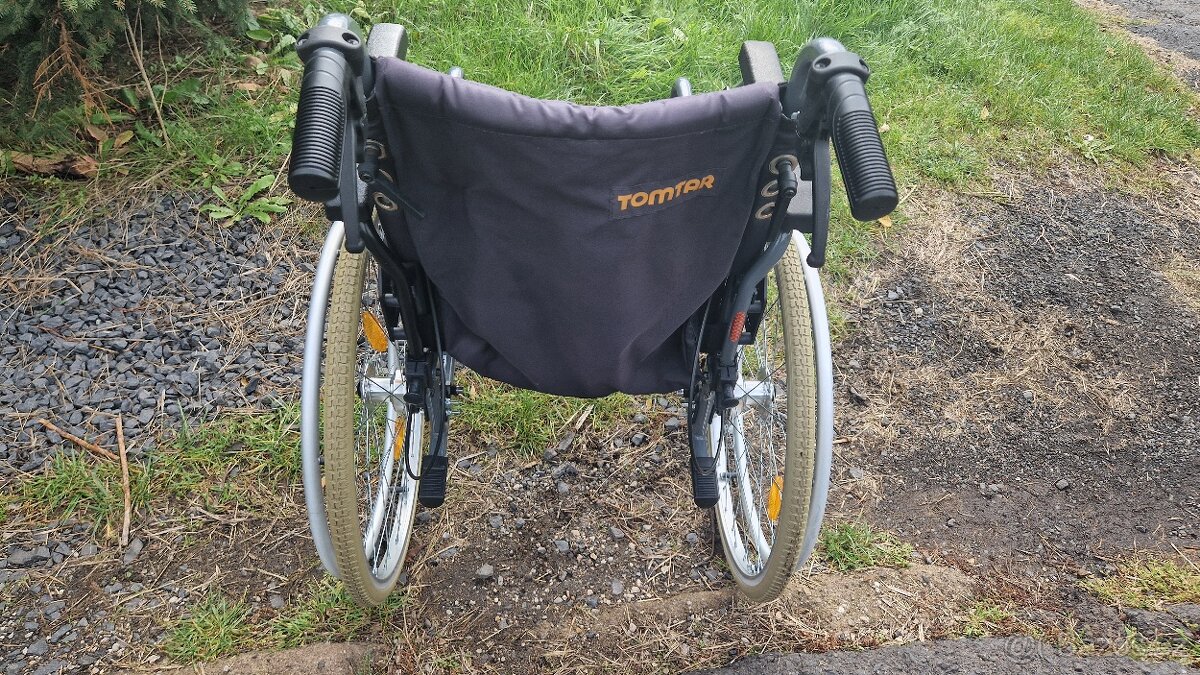 Mechanický Invalidní Vozík Tomtar s brzdama - 3