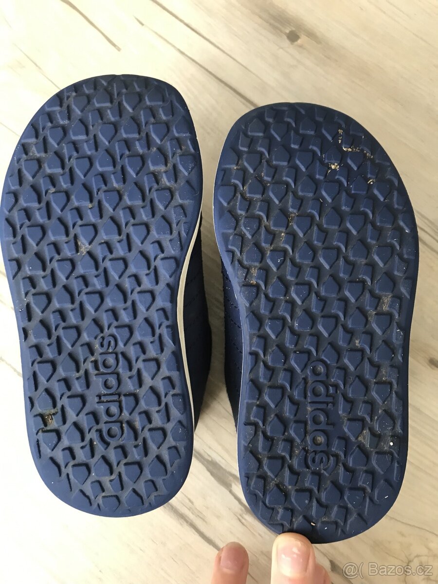 Dětské tenisky na suchý zip ADIDAS,vel.25 - 3