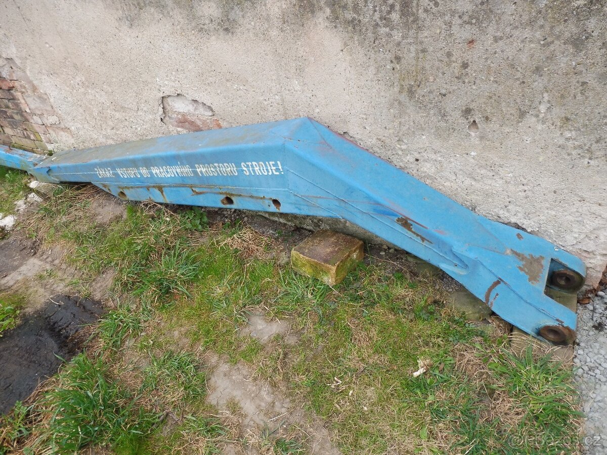 Nakladač UNHZ 750-ND - 3