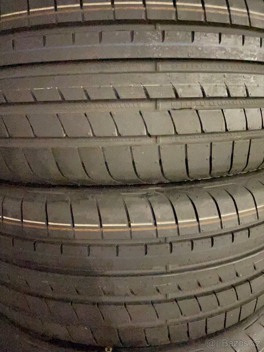 Letní Pneu Good Year 4x 235/45/20 dot24 - 3