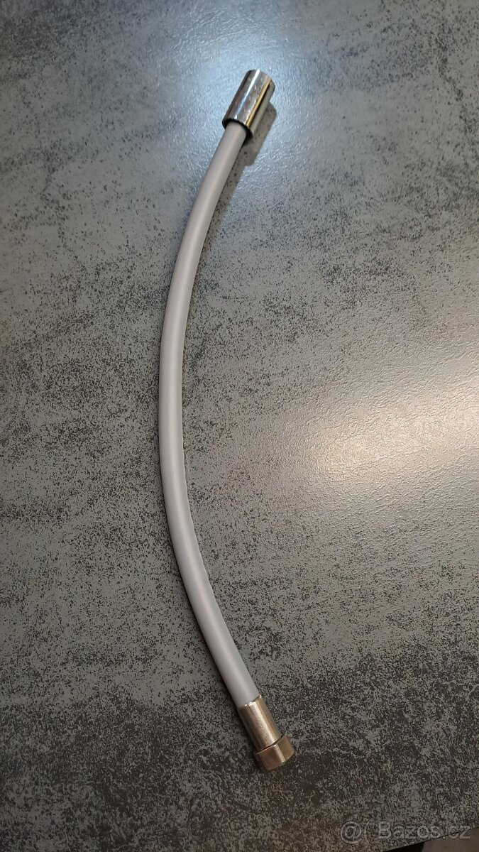 Ohebný nástavec na vodovodní baterii 50 cm - 3