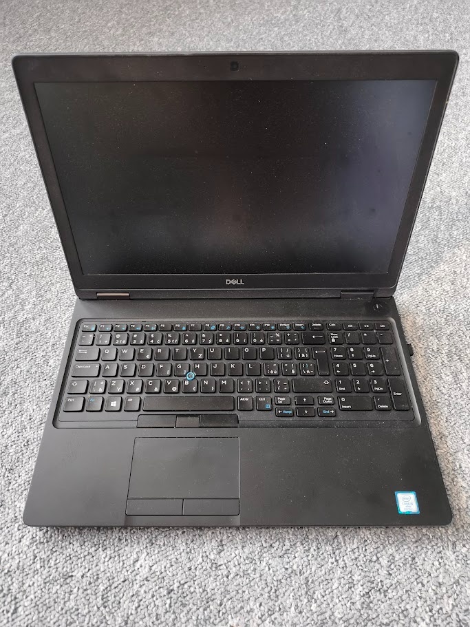 Notebook Dell Latitude 5590 - 3
